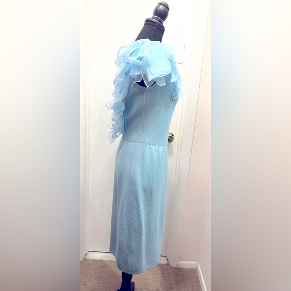 St John dress - Picture 2 of 5